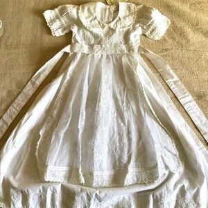 Somerset Bay NWT gown Christening/Baptism unisex size 0-6 mos.